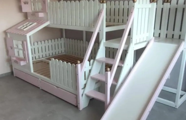 Hausbett, Spielbett LUNA (Leiter,Treppe,Rutsche) - Kubuk Moebel