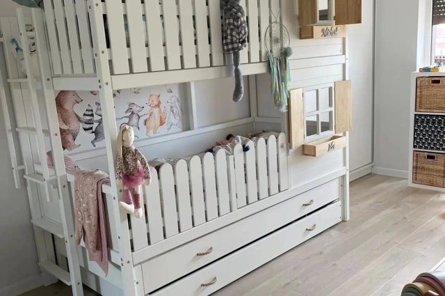 Hausbett, Spielbett LUNA (Leiter,Treppe,Rutsche) - Kubuk Moebel