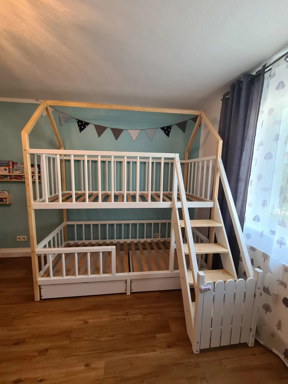 Hausbett, Spielbett LUNA (Leiter,Treppe,Rutsche) - Kubuk Moebel