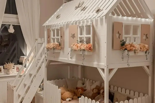 Hausbett, Spielbett LUNA (Leiter,Treppe,Rutsche) - Kubuk Moebel