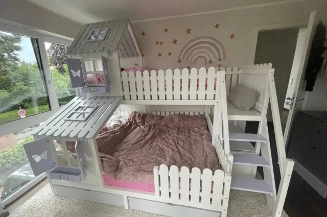 Hausbett, Spielbett LUNA (Leiter,Treppe,Rutsche) - Kubuk Moebel