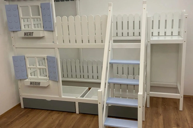 Hausbett, Spielbett LUNA (Leiter,Treppe,Rutsche) - Kubuk Moebel