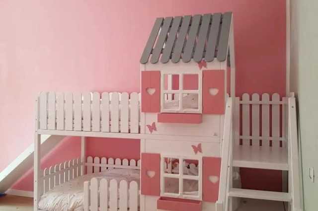 Hausbett, Spielbett LUNA (Leiter,Treppe,Rutsche) - Kubuk Moebel