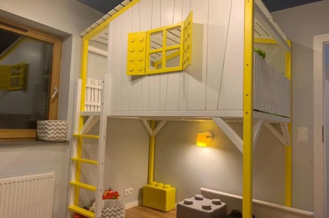 Hausbett, Spielbett LUNA (Leiter,Treppe,Rutsche) - Kubuk Moebel