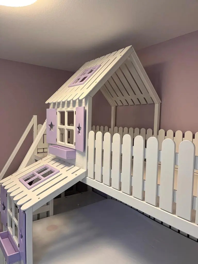 Hausbett, Spielbett LUNA (Leiter,Treppe,Rutsche) - Kubuk Moebel