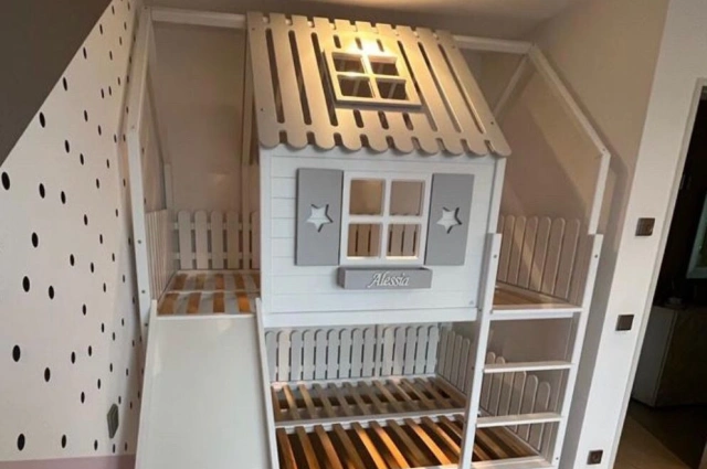 Hausbett, Spielbett LUNA (Leiter,Treppe,Rutsche) - Kubuk Moebel