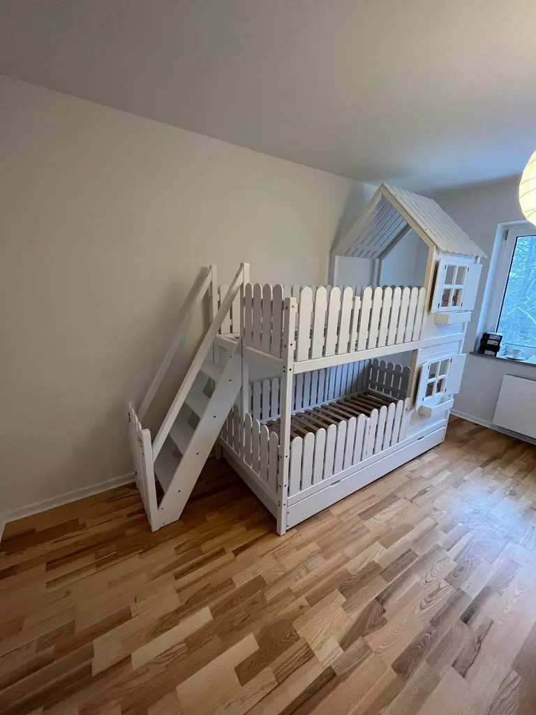 Hausbett, Spielbett LUNA (Leiter,Treppe,Rutsche) - Kubuk Moebel