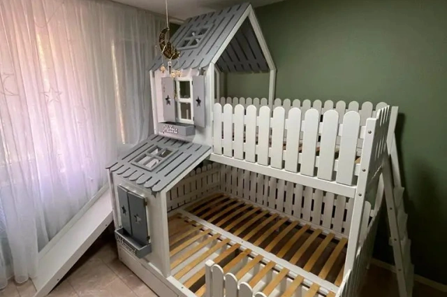 Hausbett, Spielbett LUNA (Leiter,Treppe,Rutsche) - Kubuk Moebel