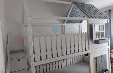 Hausbett, Spielbett LUNA (Leiter,Treppe,Rutsche) - Kubuk Moebel