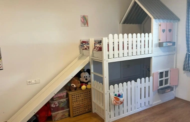 Hausbett, Spielbett LUNA (Leiter,Treppe,Rutsche) - Kubuk Moebel