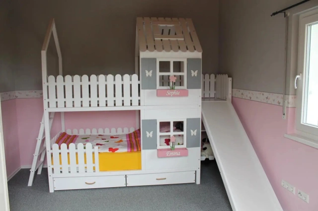 Hausbett, Spielbett LUNA (Leiter,Treppe,Rutsche) - Kubuk Moebel