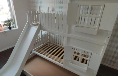 Hausbett, Spielbett LUNA (Leiter,Treppe,Rutsche) - Kubuk Moebel