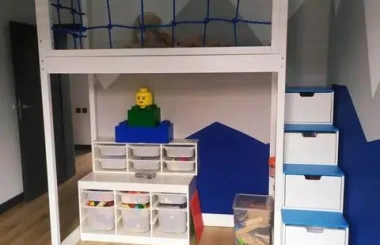 Hochbett, Kinderbett RONI mit Treppe und Schnurnetz - Kubuk Moebel Hochbett, Kinderbett RONI mit Treppe und Schnurnetz - Kubuk Moebel