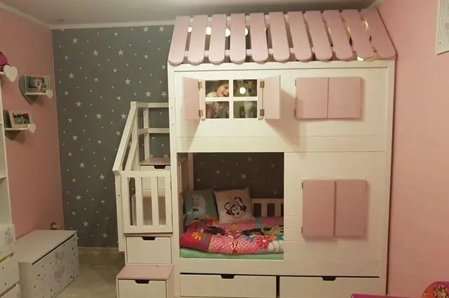 Hausbett, Spielbett KJARA mit vollem Dach und Rutsche - Kubuk Moebel Hausbett, Spielbett KJARA mit vollem Dach und Rutsche - Kubuk Moebel