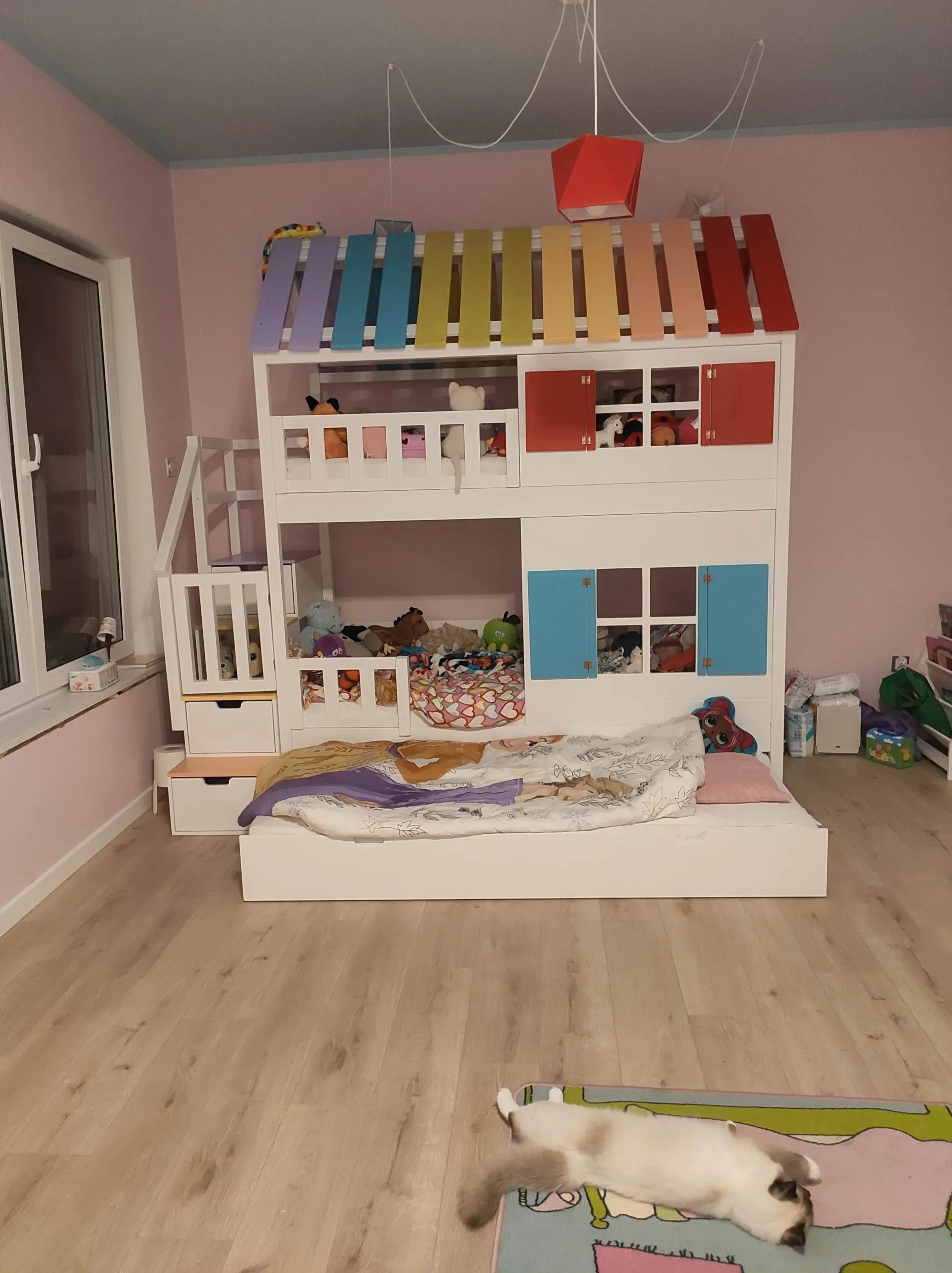 Hausbett, Spielbett KJARA mit vollem Dach und Rutsche - Kubuk Moebel Hausbett, Spielbett KJARA mit vollem Dach und Rutsche - Kubuk Moebel