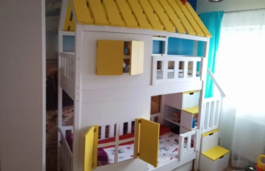 Hausbett, Spielbett KJARA mit vollem Dach und Rutsche - Kubuk Moebel Hausbett, Spielbett KJARA mit vollem Dach und Rutsche - Kubuk Moebel