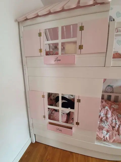 Hausbett, Spielbett KJARA mit vollem Dach und Rutsche - Kubuk Moebel Hausbett, Spielbett KJARA mit vollem Dach und Rutsche - Kubuk Moebel