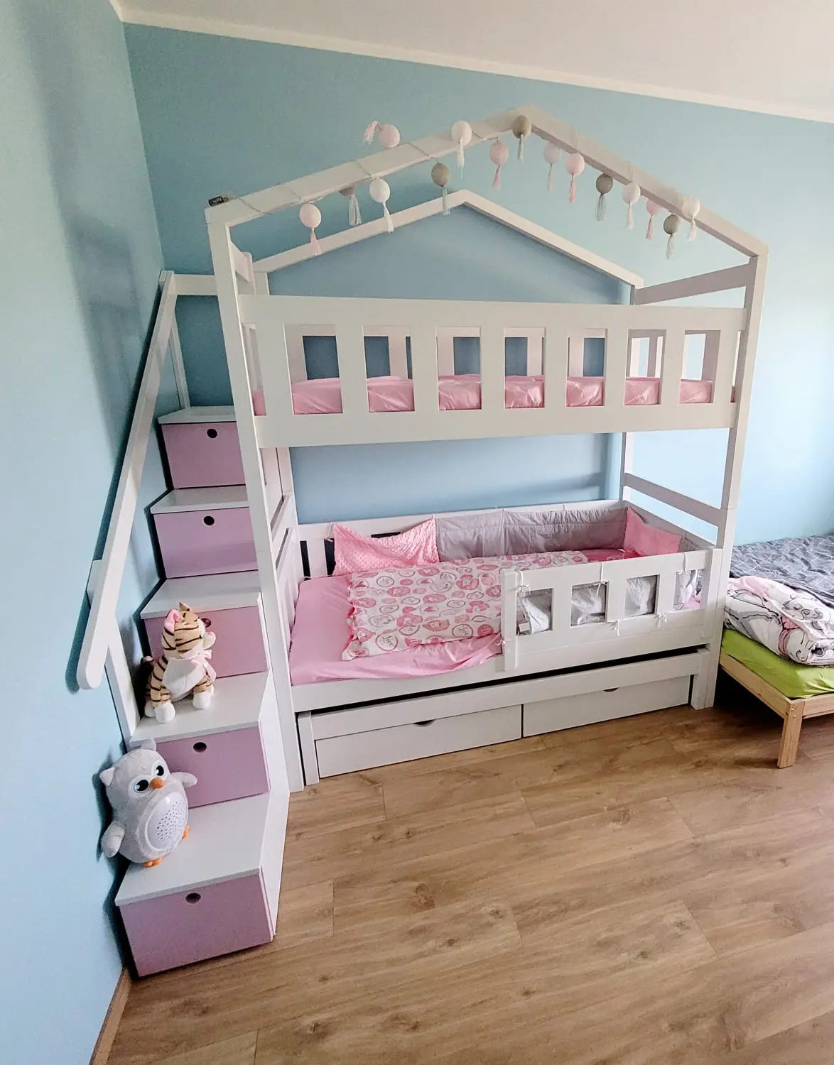 Etagenbett, Kinderbett LINN für 2 Personen mit Treppe - Kubuk Moebel Etagenbett, Kinderbett LINN für 2 Personen mit Treppe - Kubuk Moebel