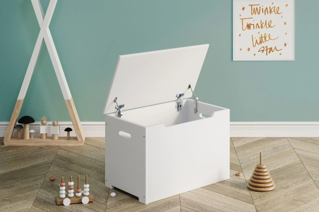 Spielzeugtruhe aus Holz - Kubuk Moebel