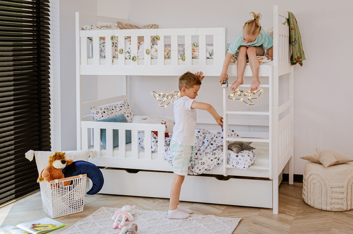 Etagenbett, Kinderbett MONIKA mit Schubladen - Kubuk Moebel