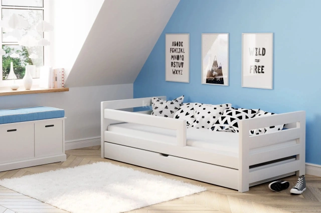 Einzelbett, Ausziehbett, Kinderbett, Doppelbett aus massivem Fichtenholz CLASSIK - Kubuk Moebel Einzelbett, Ausziehbett, Kinderbett, Doppelbett aus massivem Fichtenholz CLASSIK - Kubuk Moebel